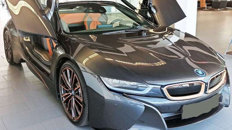 Grau Gebraucht 2020 BMW i8 Performance Coupé | 145.000 € - Bild 1/4