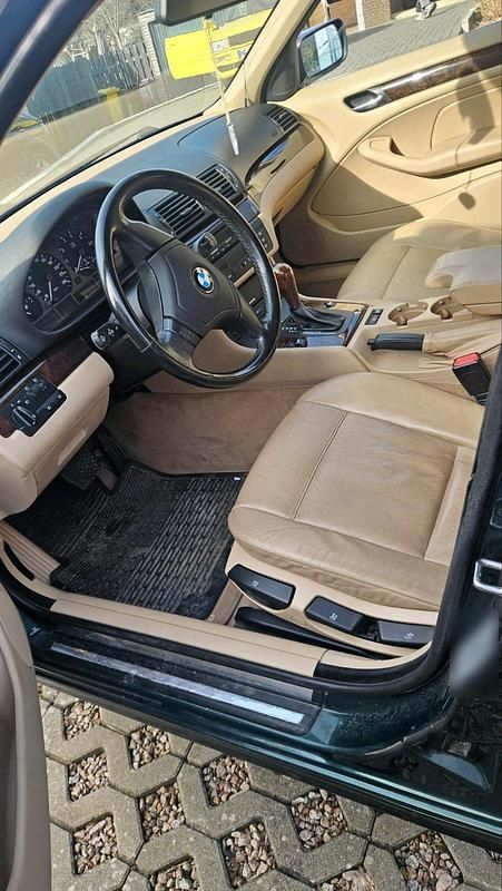 Gebraucht BMW 320 150 PS (110 kW) 1998 Grün Limousine