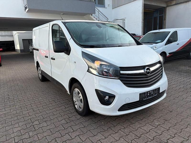 Gebraucht Opel Vivaro 125 PS (91 kW) 2019 Weiß Van / Kleinbus