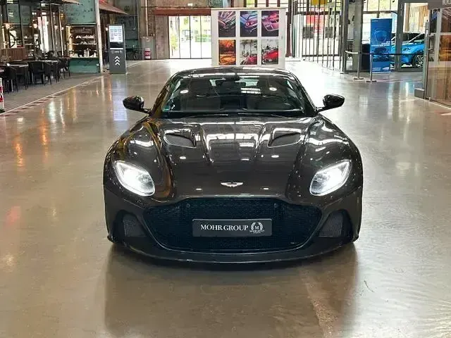 Gebraucht Aston Martin DBS 725 PS (533 kW) 2018 Silber Coupé