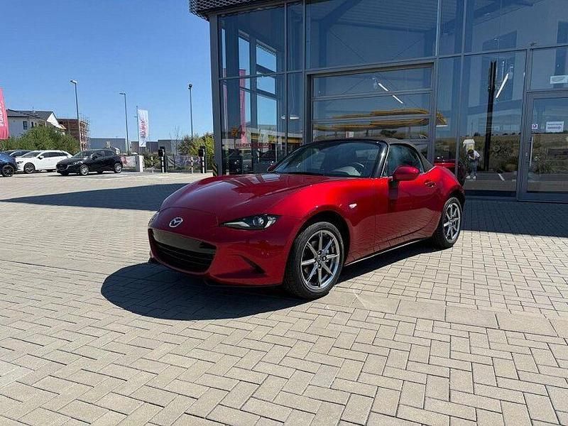 Gebraucht Mazda MX5 Exclusive-Line 132 PS (97 kW) 2025 Soul red crystal m Cabrio