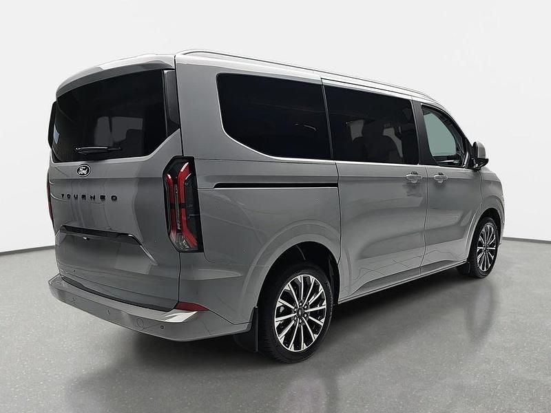 Neu Ford Tourneo Custom Titanium X 170 PS (125 kW) 2025 Grau Van