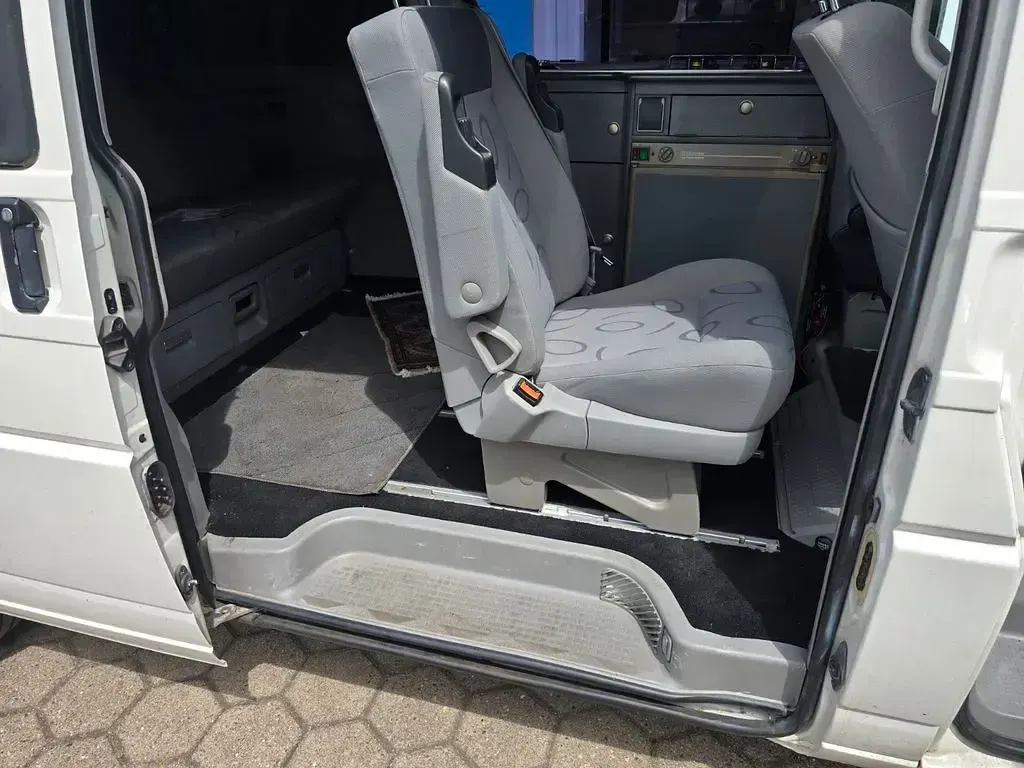 Gebraucht VW T4 102 PS (75 kW) 2003 Weiß Van