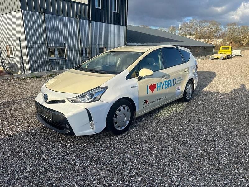 Gebraucht Toyota Prius+ 101 PS (74 kW) 2019 Weiß Van / Kleinbus