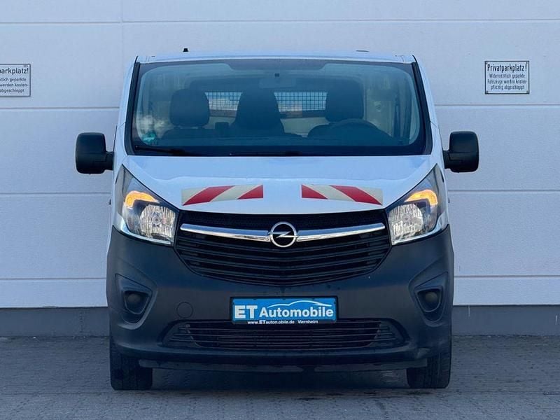 Gebraucht Opel Vivaro 120 PS (88 kW) 2015 Weiß Van / Kleinbus