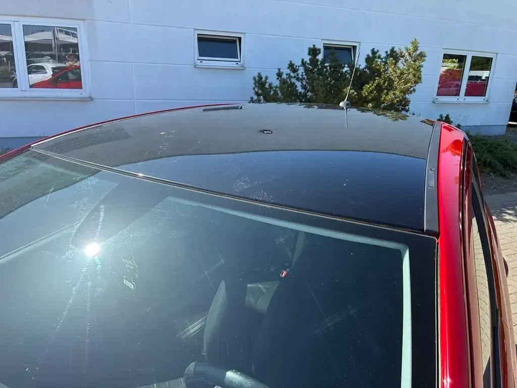 Gebraucht Opel Corsa Color Edition 90 PS (66 kW) 2017 Rot Kleinwagen