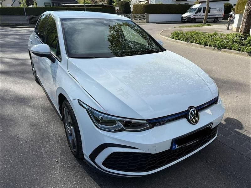 Gebraucht VW Golf VIII GTE 245 PS (180 kW) 2021 Weiß Limousine