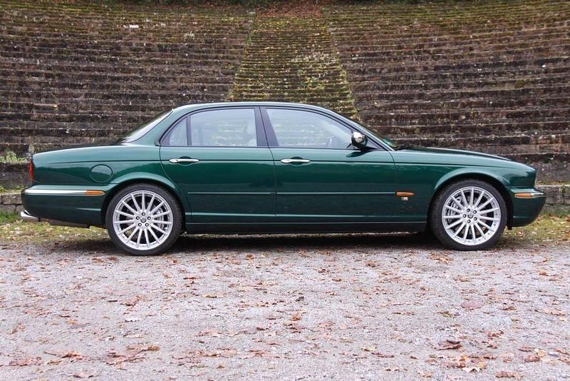 Gebraucht Jaguar XJR 396 PS (291 kW) 2004 Grün Limousine