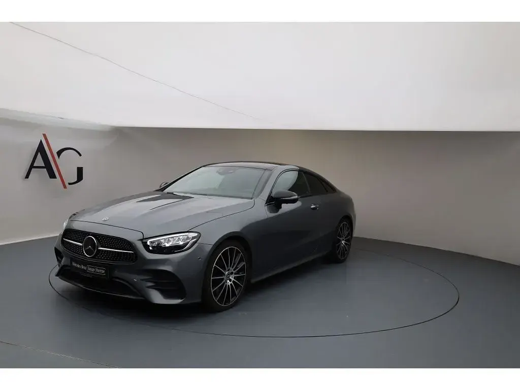 Gebraucht Mercedes E450 AMG 367 PS (269 kW) 2022 Selenitgrau metallic Coupé