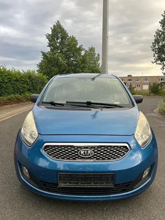 Gebraucht Kia Venga Vision 90 PS (66 kW) 2010 Byteblau met. Kleinwagen