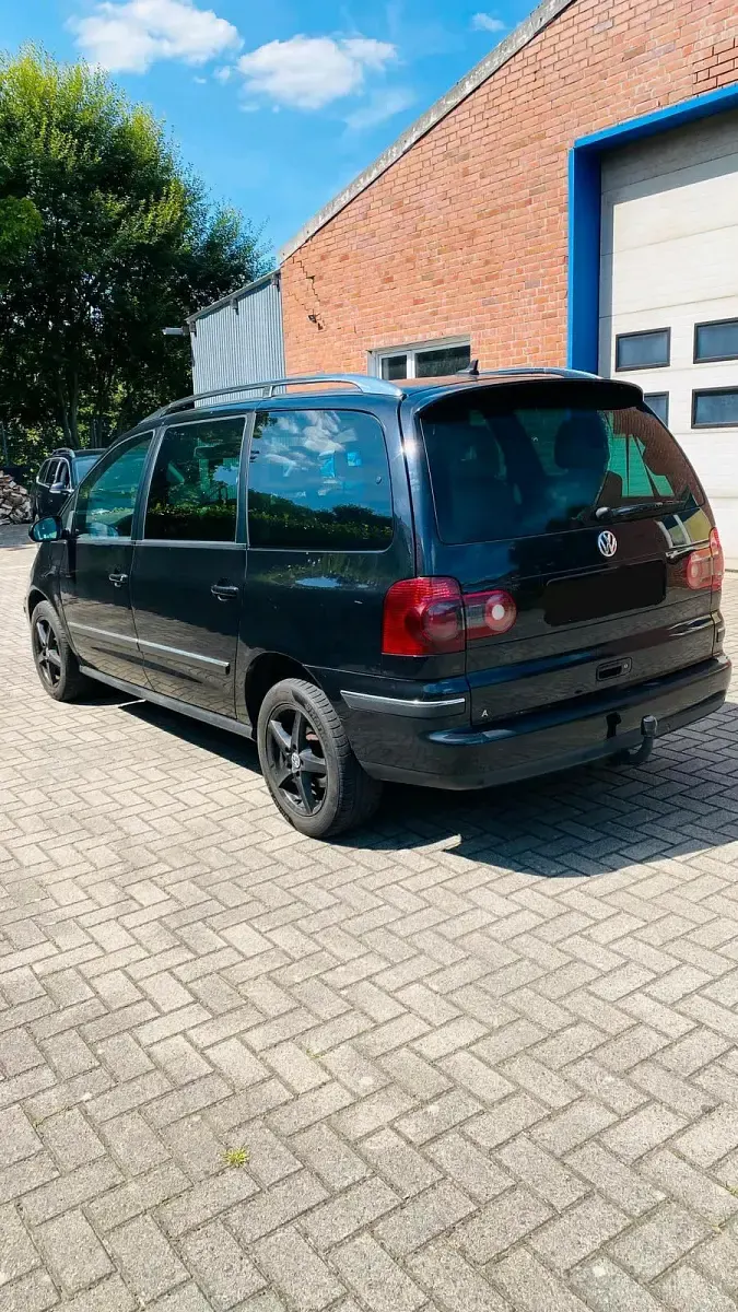 Gebraucht VW Sharan 140 PS (102 kW) 2008 Schwarz Van / Kleinbus
