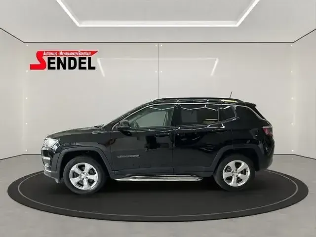 Gebraucht Jeep Compass Longitude 140 PS (102 kW) 2018 Schwarz SUV