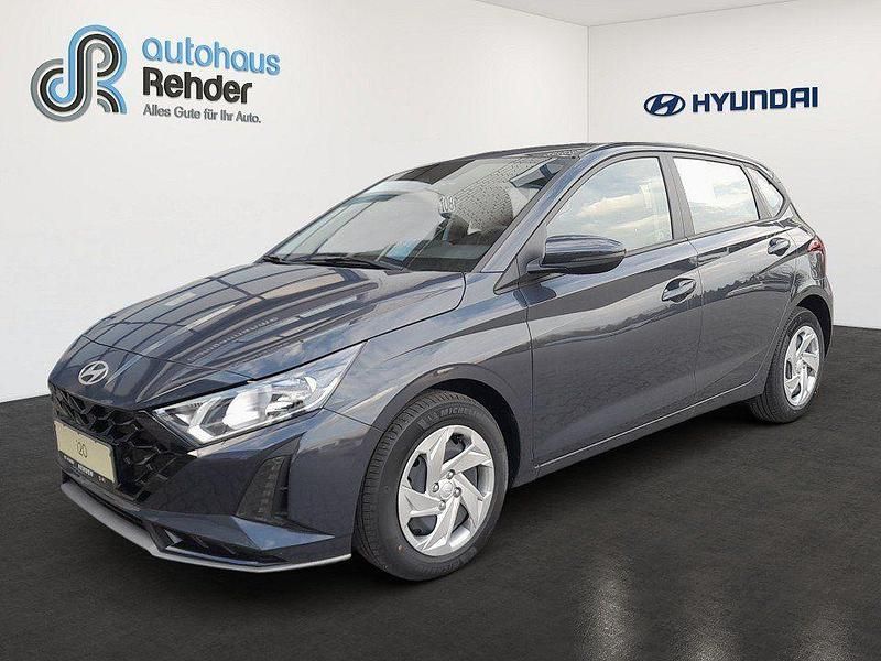 Neu Hyundai i20 Select 101 PS (74 kW) 2025 Aurora grey Kleinwagen