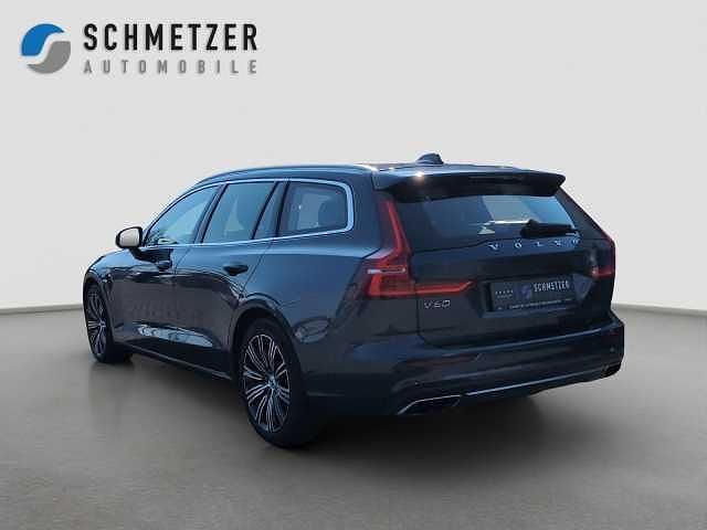 Gebraucht Volvo V60 184 PS (135 kW) 2022 Kombi