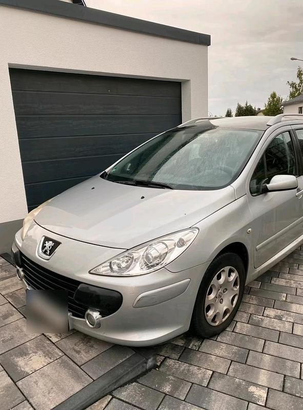 Silber Gebraucht 2008 Peugeot 307 Kombi | 2.500 € (Fairer Preis) - Bild 1/3
