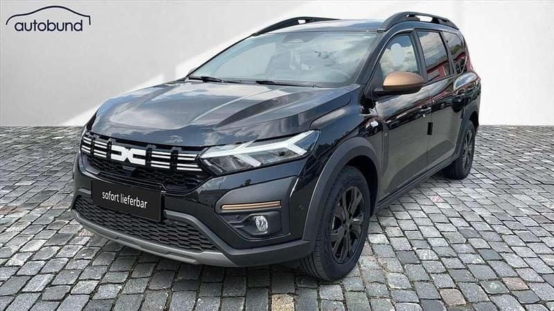 Schwarz / perlmuttschwarz Neu 2025 Dacia Jogger Extreme Van / Kleinbus | 23.970 € (Fairer Preis) - Bild 1/4