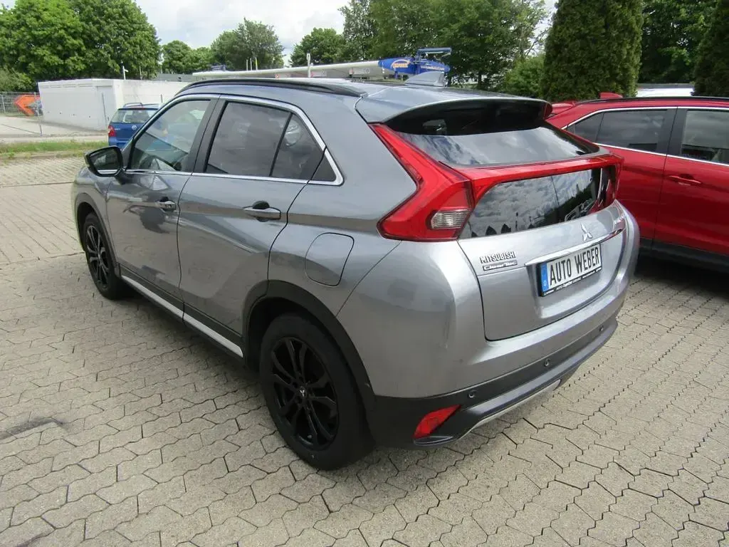 Gebraucht Mitsubishi Eclipse Cross Top 163 PS (119 kW) 2019 Grau SUV