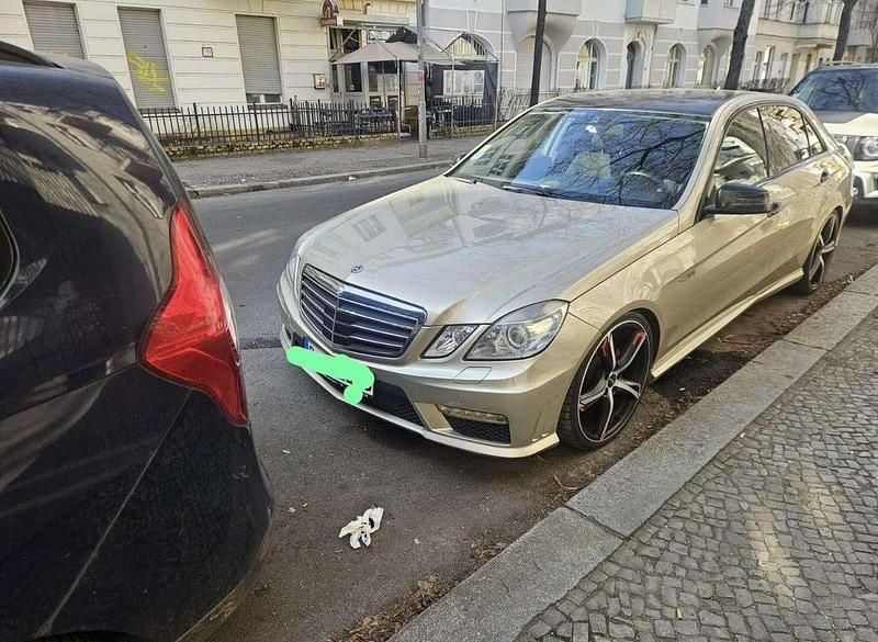 Gebraucht Mercedes E220 219 PS (161 kW) 2009 Limousine