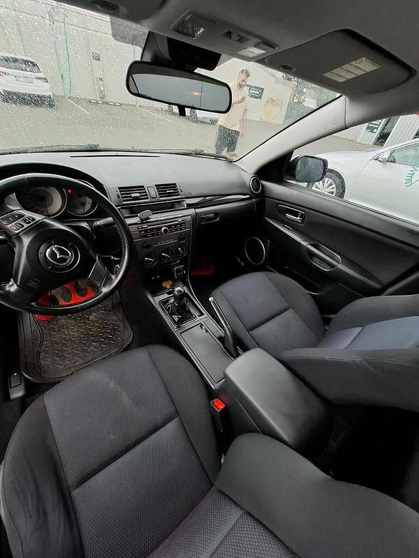 Gebraucht Mazda 3 105 PS (77 kW) 2006 Grün Limousine