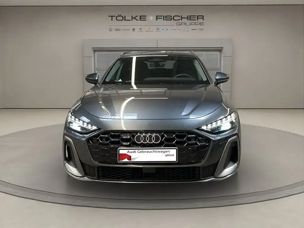 Gebraucht Audi A5 S-Line 204 PS (150 kW) 2025 Grau Kombi