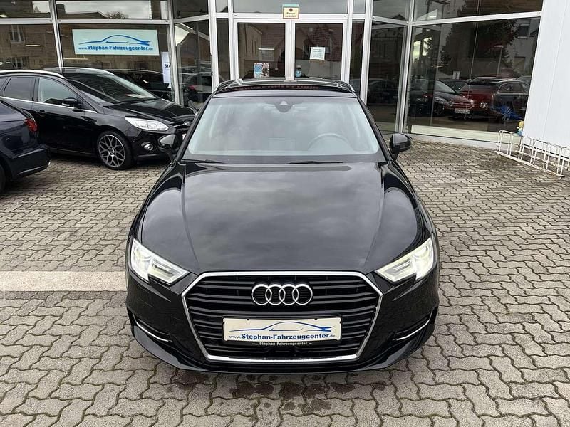 Gebraucht Audi A3 Design 150 PS (110 kW) 2017 Schwarz Kombi