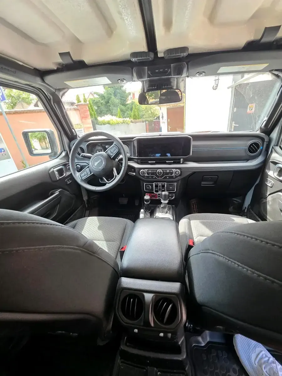 Gebraucht Jeep Wrangler Rubicon 380 PS (279 kW) 2025 Silber SUV