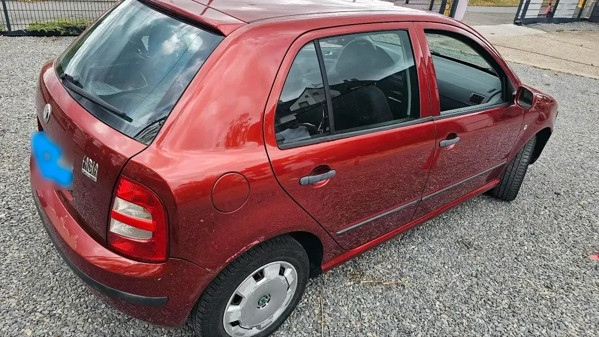Gebraucht Skoda Fabia 95 PS (69 kW) 2003 Rot Kleinwagen