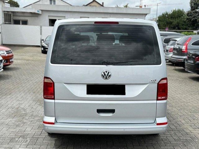 Gebraucht VW Caravelle 150 PS (110 kW) 2016 Beige Van / Kleinbus
