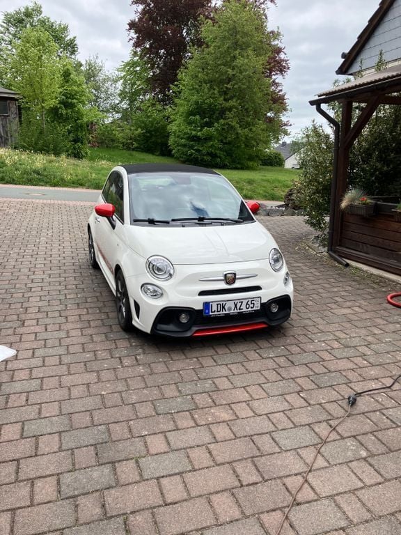 Weiß Gebraucht 2019 Abarth 595C Turismo Cabrio | 18.200 € (Guter Preis) - Bild 1/4