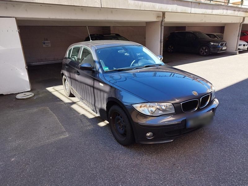 Gebraucht BMW 120 150 PS (110 kW) 2005 Grau Kleinwagen