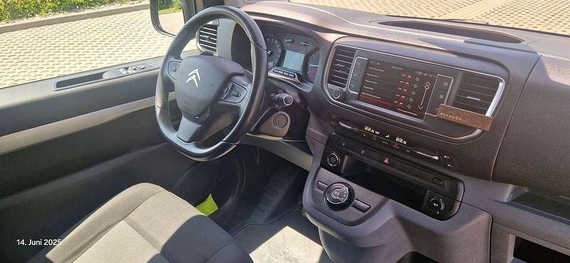 Second-hand Citroën Jumpy 177 CP (130 kW) 2020 Negru Monovolum