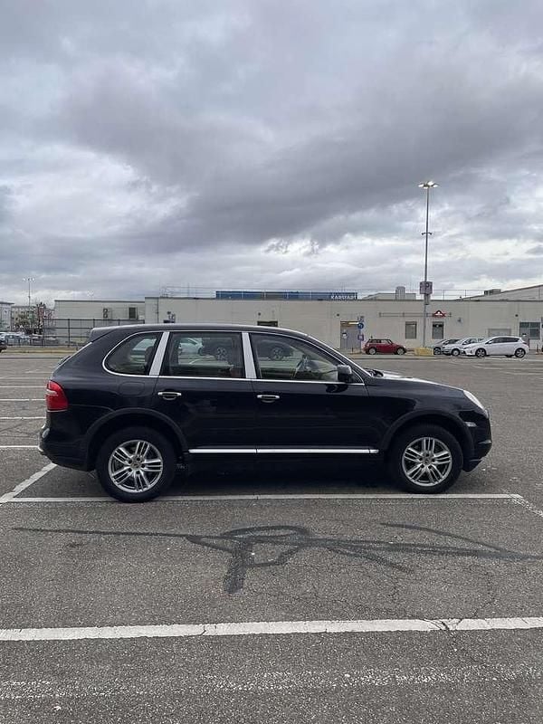 Gebraucht Porsche Cayenne 239 PS (175 kW) 2009 Schwarz SUV