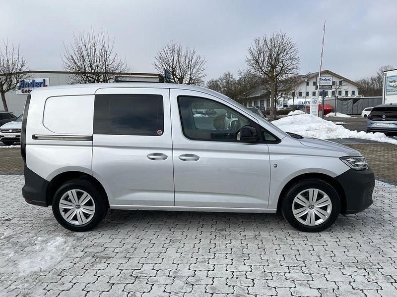 Gebraucht VW Caddy 122 PS (89 kW) 2022 Reflexsilber Van / Kleinbus