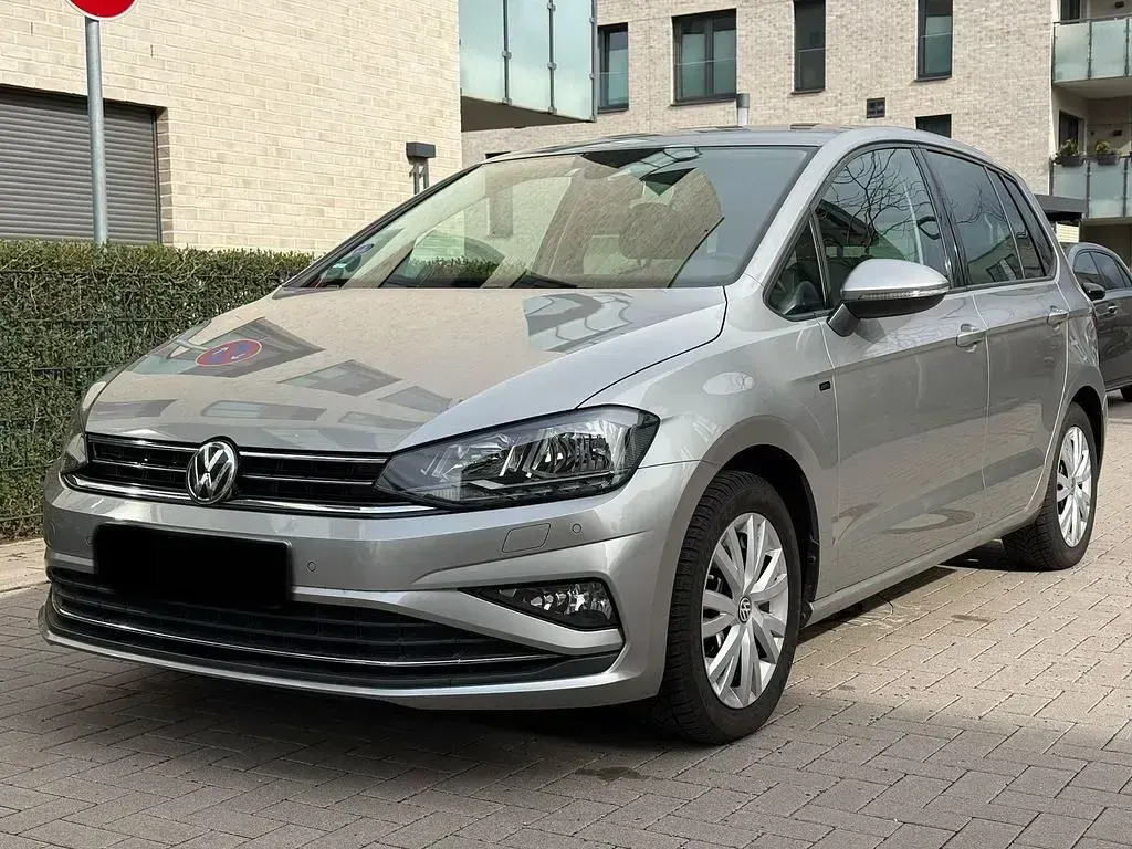 Gebraucht VW Golf VII Join 131 PS (96 kW) 2018 Tungsten silver Limousine