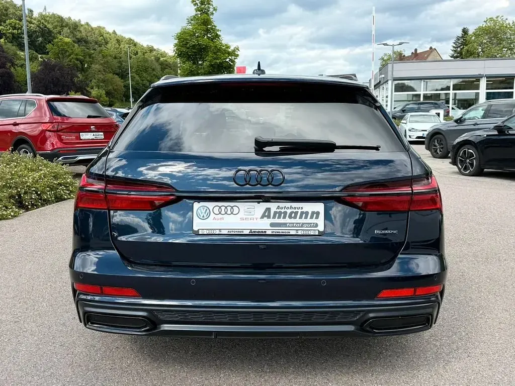 Gebraucht Audi A6 S-Line 245 PS (180 kW) 2022 Blau Kombi