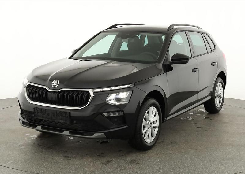 Neu Skoda Kamiq Selection 116 PS (85 kW) 2025 Black magic perleffekt SUV