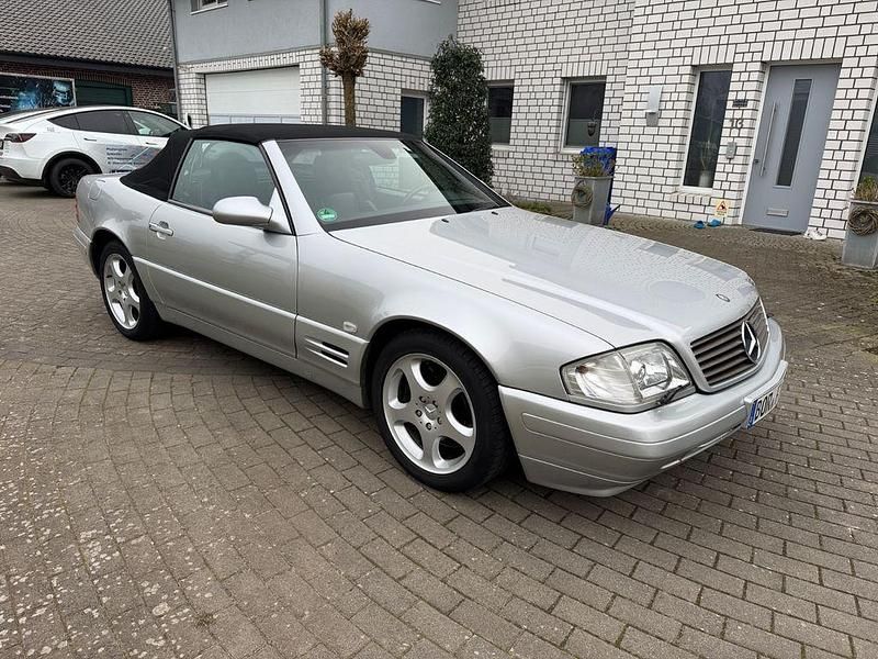 Second-hand Mercedes SL320 Edition 224 CP (164 kW) 2000 Argintiu Cabrio