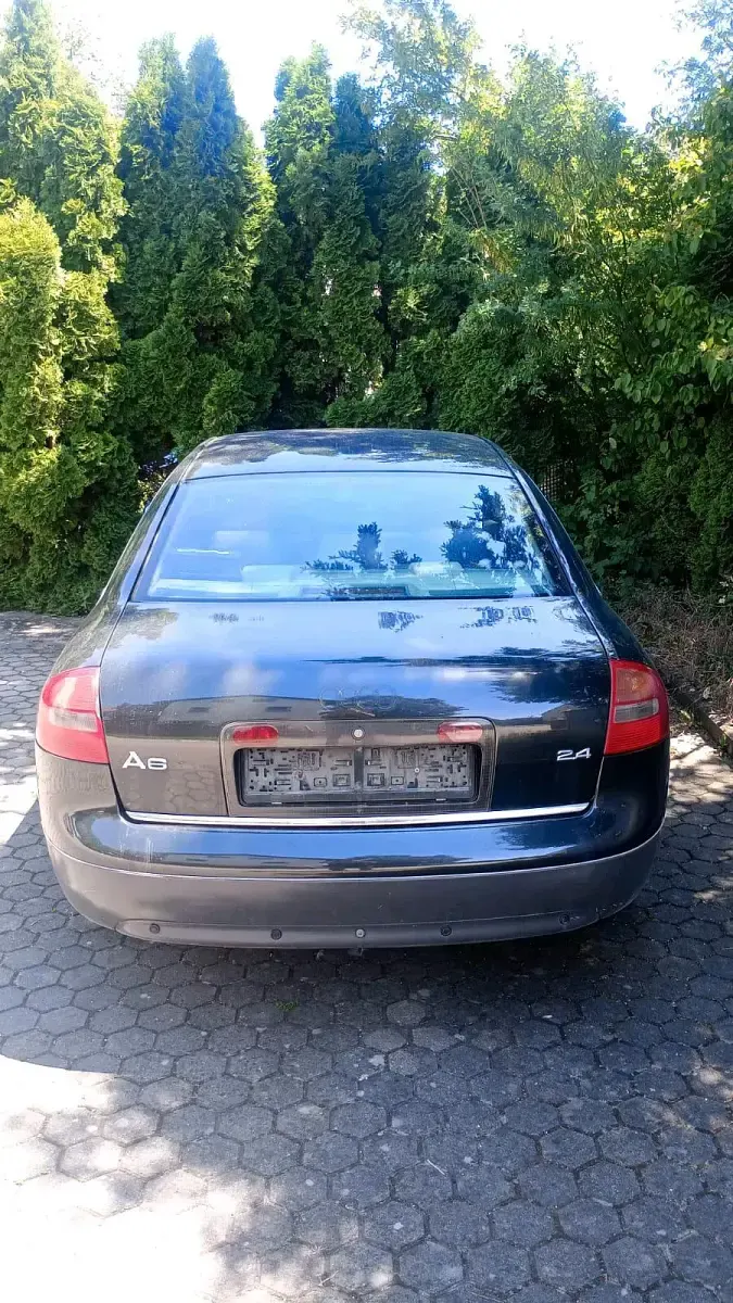 Gebraucht Audi A6 Basis 178 PS (130 kW) 1998 Andere farben Limousine