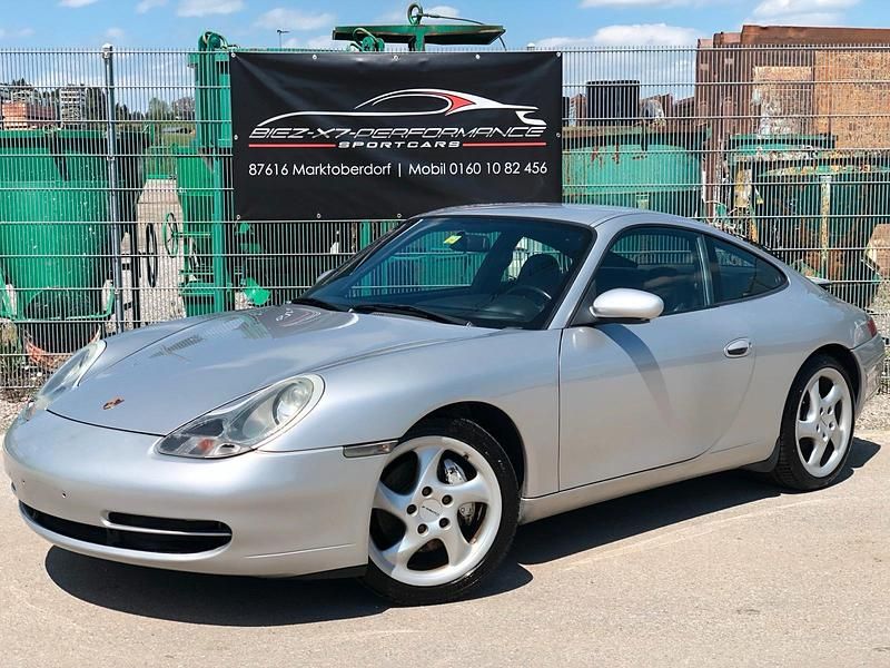 Silber Gebraucht 1999 Porsche 911 Carrera 4 Coupé | 20.990 € (Superpreis) - Bild 1/4