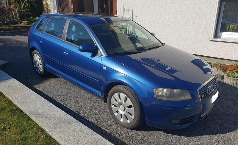 Gebraucht Audi A3 Sportback Attraction 140 PS (102 kW) 2007 Blau Kleinwagen