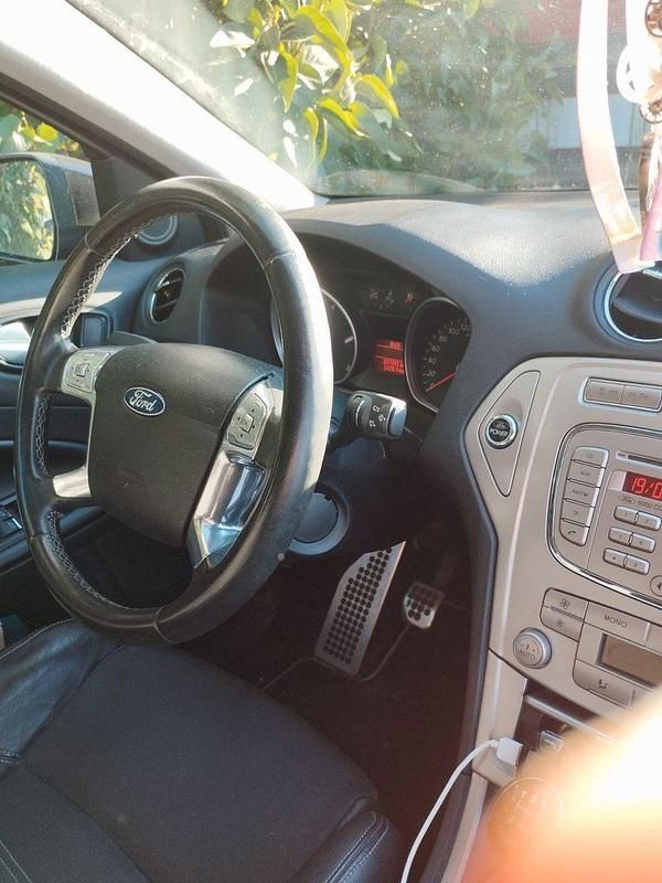 Schwarz Gebraucht 2009 Ford Mondeo Sport Kombi | 4.800 € (Fairer Preis) - Bild 1/4
