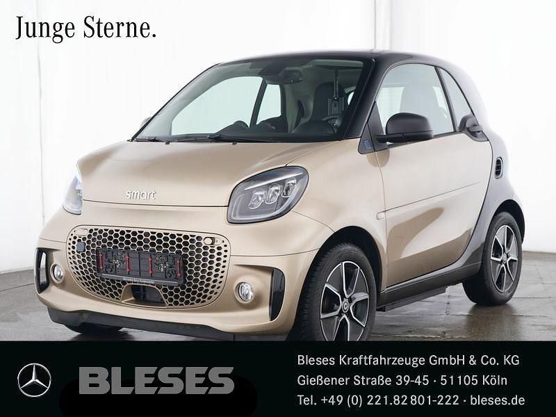 Beige Gebraucht 2024 Smart ForTwo Electric Drive Exclusive Coupé | 17.100 € (Fairer Preis) - Bild 1/4
