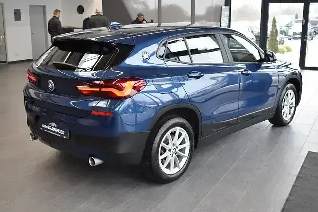 Używany BMW X2 Advantage 190 KM (139 kW) 2021 Niebieski SUV