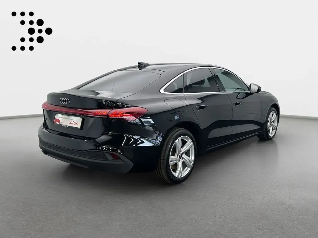 Gebraucht Audi A5 Performance 204 PS (150 kW) 2025 Mythosschwarz metallic Limousine