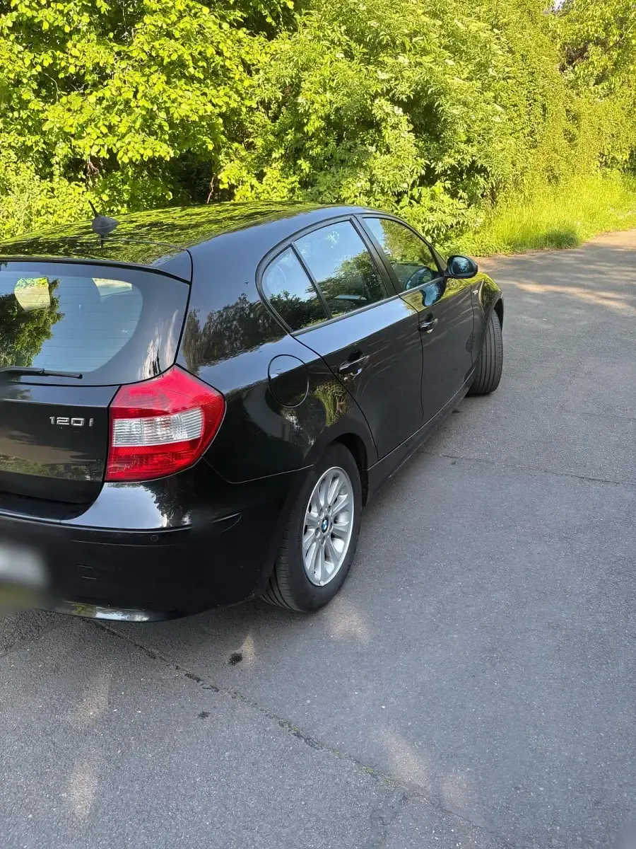 Gebraucht BMW 120 150 PS (110 kW) 2005 Schwarz Kleinwagen