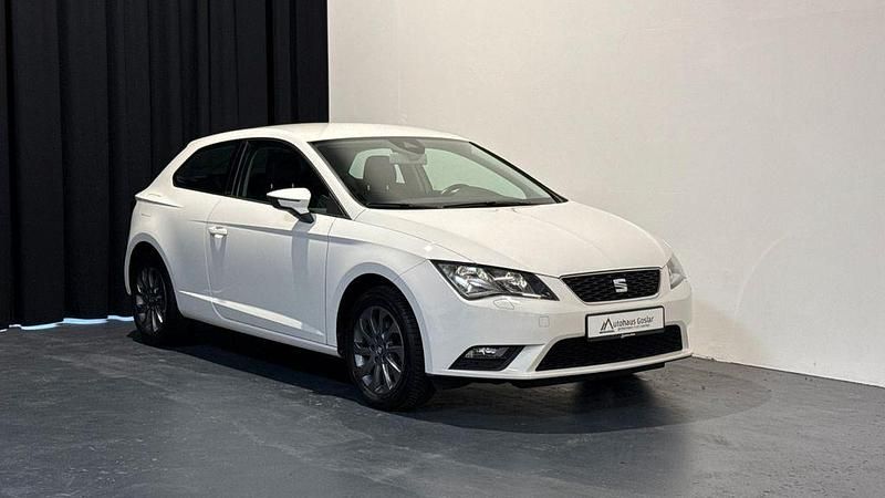 Weiß Gebraucht 2015 Seat Leon SC I-Tech Kleinwagen | 9.950 € (Fairer Preis) - Bild 1/4