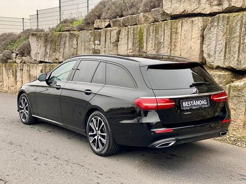 Gebraucht Mercedes E200 Night 2020 Schwarz Limousine