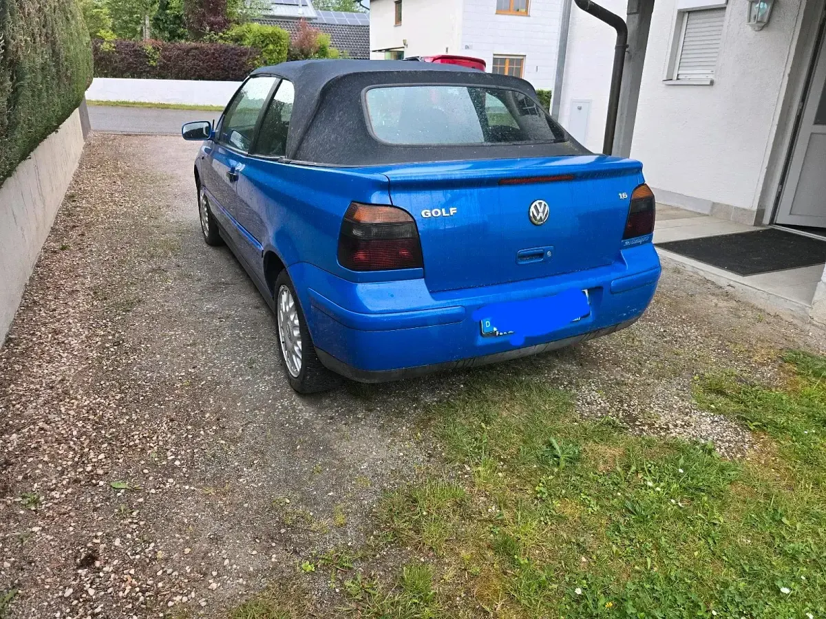Gebraucht VW Golf Cabriolet 101 PS (74 kW) 1998 Blau Cabrio