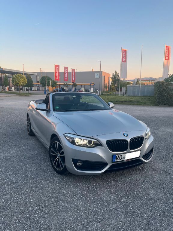 Silber Gebraucht 2019 BMW 218 Performance Cabrio | 21.000 € (Guter Preis) - Bild 1/4