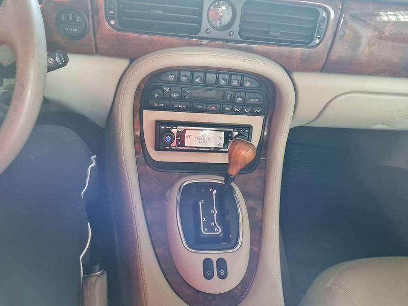 Gebraucht Jaguar XJ Sovereign 284 PS (208 kW) 1998 Limousine